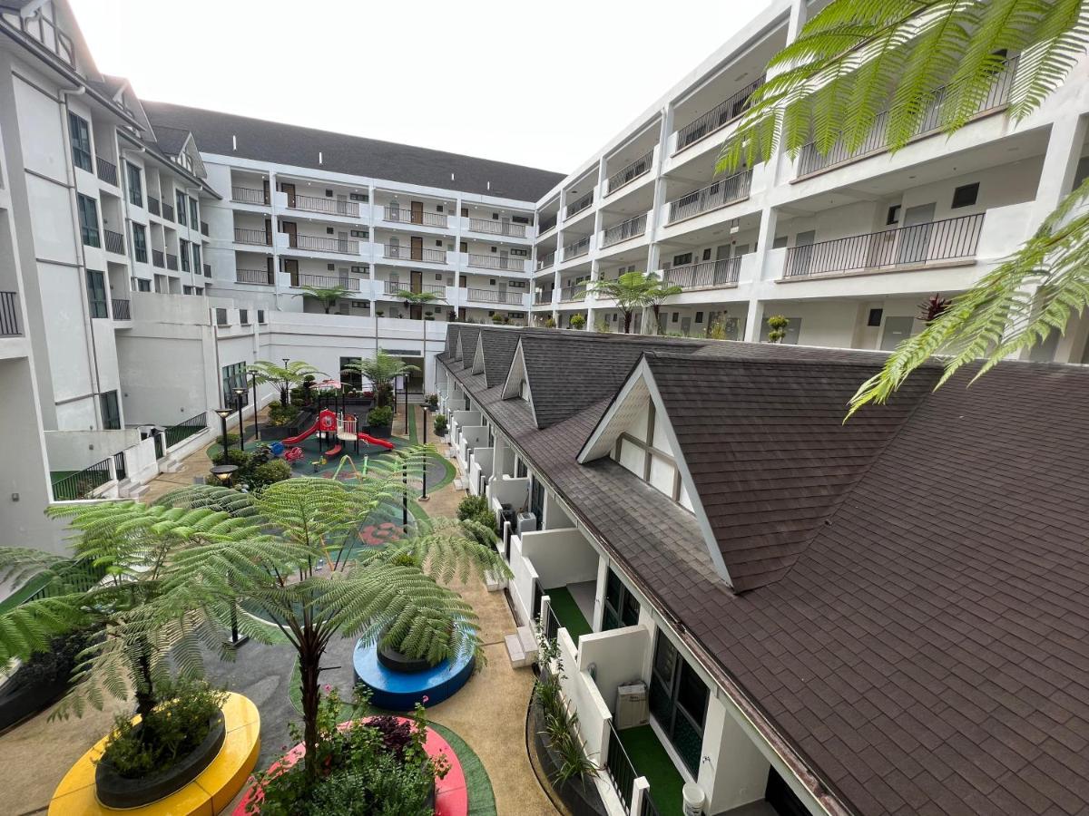 Blue Jade Studios Tanah Rata Bagian luar foto